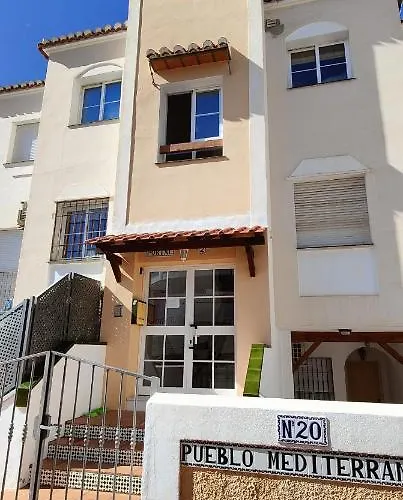 Ap389 - Pueblo Mediterraneo Nerja